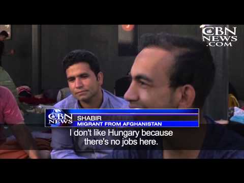 Hungary Suspends Rail Traffic to Stem Migrant Flow