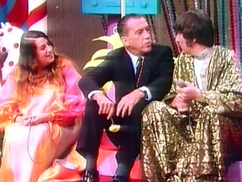 Ed Sullivan has brief stage fright and asks Denny Doherty (through clenched teeth) to take over.