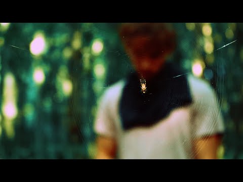 DEAD IBOLYA - Dübörög (Official Music Video)