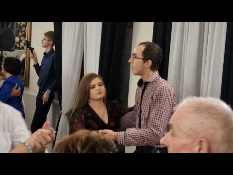 Kapela Stąporkowska w Złotym Dworze - Wszystko się żytko!