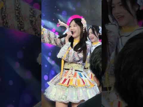 Fancam Fah Nikko Nikko Castell 11th Single First Performance “ Risetto ” 📌 Central Rama 9 23-03-2025