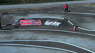 preview picture of video 'RC ProSeries Pro Buggy A-Main Burlington CO 9/19/2010 2'