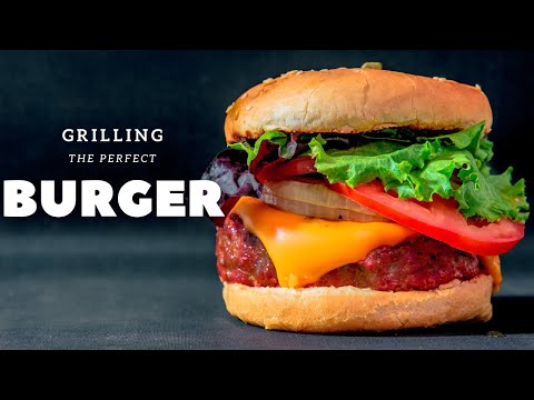 🔥 This CHEESEBURGER Will BLOW YOUR MIND! 🤯 Juicy, Smoky & Grilled to Perfection on the Kamado! 🍔🔥