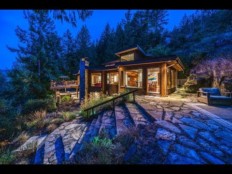 6160 Genoa Bay Road | Duncan - The Agency