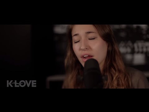 Lauren Daigle "How Can It Be" LIVE at K-LOVE