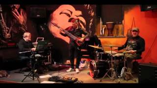 Barga Jazz Club 30 ottobre 2015: DISTRICT 9 BUNCH feat.Andrea Fascetti suona 