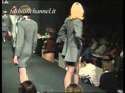 "Balenciaga" Autumn Winter 1991 1992 Paris 2 of 3 Pret a Porter Woman by FashionChannel