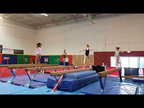 Punch front split jump: Devyn Golden Class of 2020