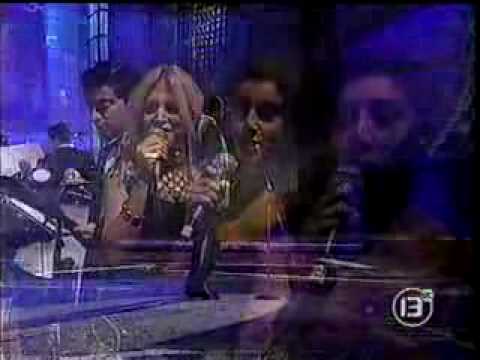 George Willems, Julie. Festival Viña del mar (Traducida)