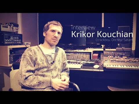 Interview de Krikor Kouchian dans son studio avec le synthé KORG ARP ODYSSEY (La Boite Noire)