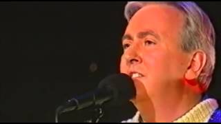 Robbie O&#39;Connell &amp; Finbar Clancy - Kilkelly Ireland Song (1995)