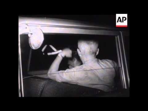 MAIL TRUCK ROBBERY  -  NO SOUND