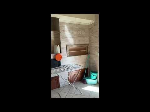 CASA COM 4 DORMITÓRIOS, 4 VAGAS, 281M² ÁREA PRIVATIVA para venda EM CENTRO