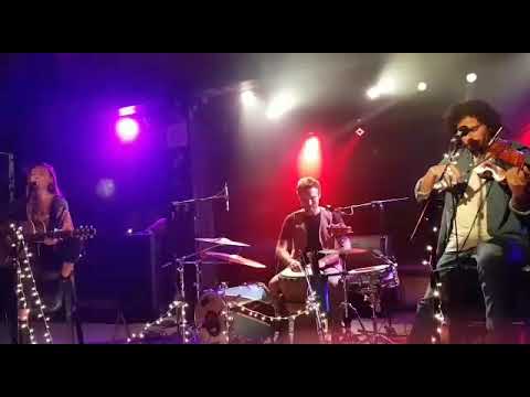 Piece of mind - Carmel Ekman Live