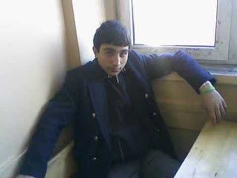 ZaYıF Ve KankaLarı