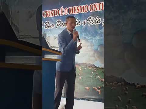 PASTOR LELISON ABENÇOANDO O POVO DA CIDADE DE CARLINDA MATO GROSSO DO NORTE.