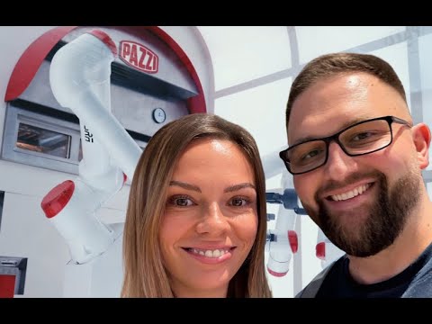 Videli ste robota vyrábať pizzu? Pomôžte vzniku prvej PAZZIrie na Slovensku.
