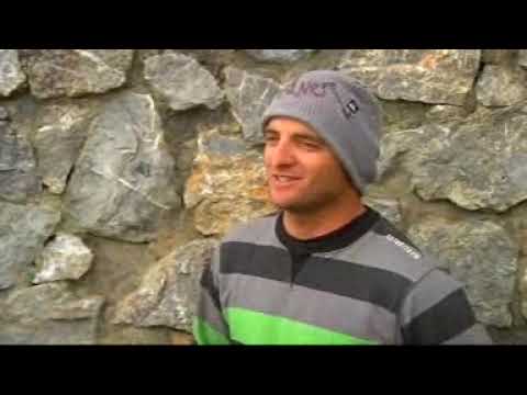 Billabong pro Mundaka 2006 - Round 3   Heat 12 - Phil MacDonald (AUS) vs Jake Paterson (AUS)