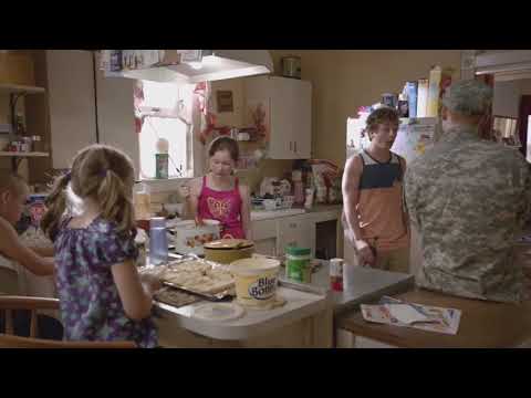 Ian stands up for Mandy against Lip