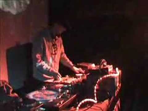 Audio Revolution - DJ K-Delight - Insane Live Scratching - H