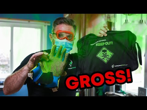 Wash Your Goalkeeper Gloves. They will smell less and last longer.  #goalkeeper #goalkeepergloves