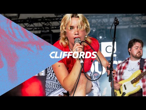 Cliffords - Bittersweet (BBC Introducing at Reading Festival 2025)
