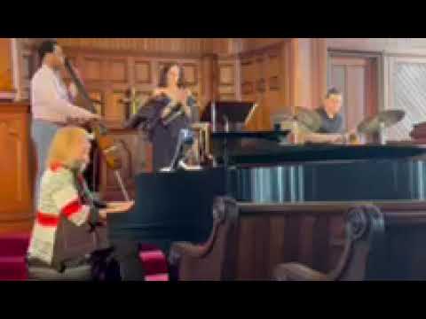 Promotional video thumbnail 3 for Zazz