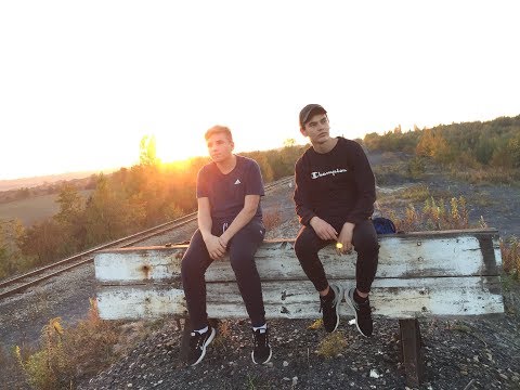 Lil Emson & Lil Gragas - Bajerka