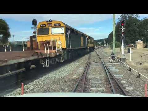 MT rail set cross Hy-rail