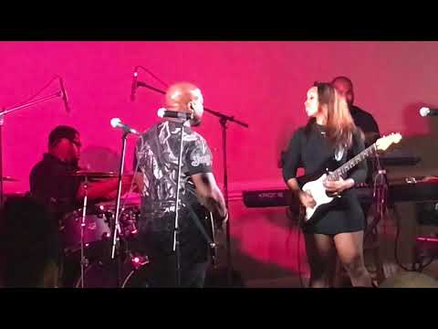 Terence Young and Ariel O’Neal Conversing Guitars