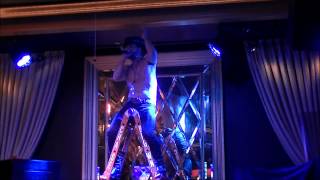 Chase Brown-One man band