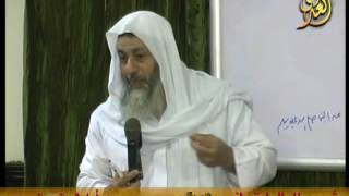 علل الدارقطني 13 05 2014 حديث 136 أبي هريرة عن عمر أنه قرأ بهم والنجم فسجد