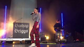 Bishop Briggs - Water (Live)