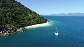 Sunlover Reef Cruises is a large catamaran that offers ferry transfer to and from Fitzroy Island. Departs Cairns Marina at 8:45am | Departs Fitzroy at 4:00pm