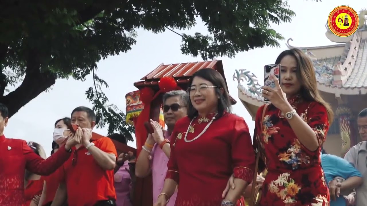 Chao Pho-Chao Mae Kao Liao Shrine
