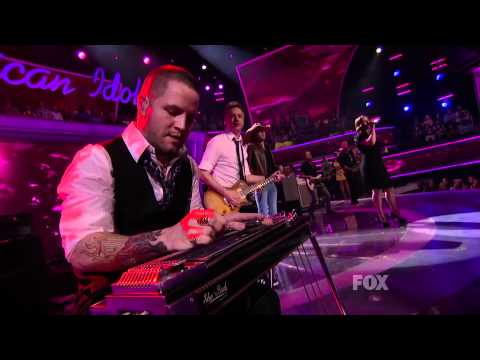Kelly Clarkson and Jason Aldean - Don't you wanna stay (Idol 2011 live)