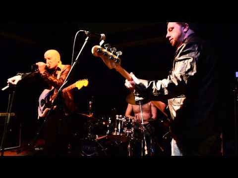 Rock in der Region 2015: M.O.I.N. - You Got Love (HdJ Osnabrück 20.11.15)