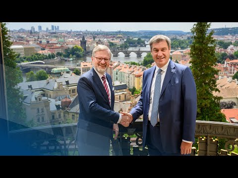 Video in Gebärdensprache: Pressekonferenz mit Tschechiens Premierminister Petr Fiala - Bayern