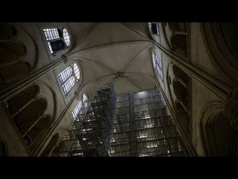 Vier Jahre nach dem Brand der Kathedrale Notre Dame in Paris ist der Bau der Turspitze im Gange