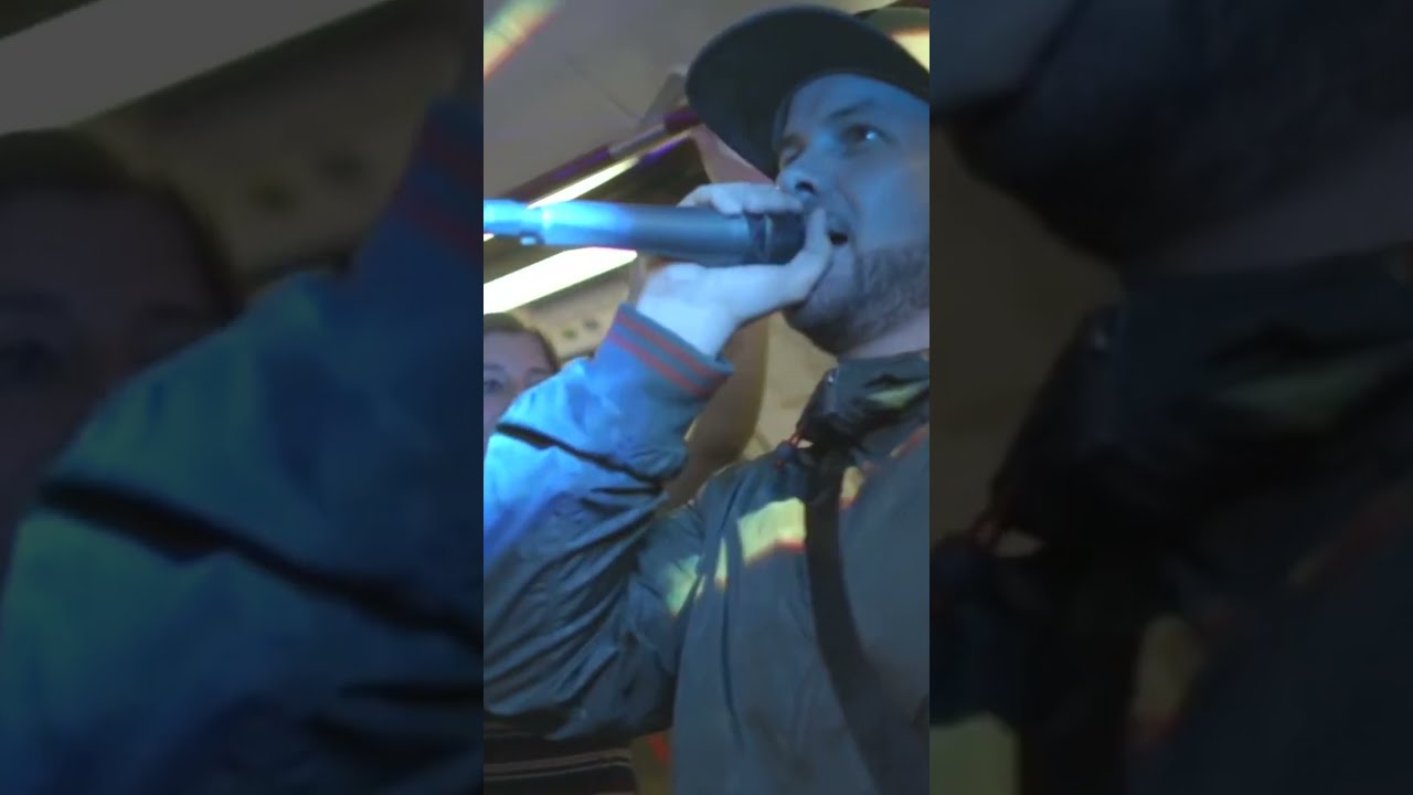 Drum and bass rave on the London Underground! 😂🚇 #shorts