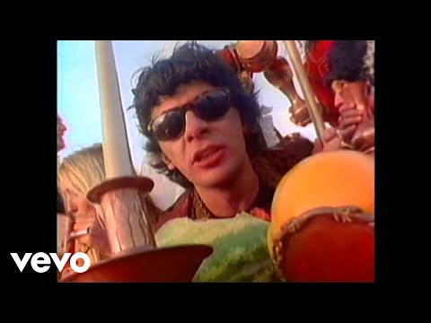 Ratones Paranoicos - Isabel (Official Video)