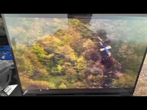 بالفيديو - لحظة العثور على حطام المروحية من قبل فريق الطائرات بدون طيار  الإيراني التطوعي التابع لمنظمة الهلال الأحمر للإنقاذ