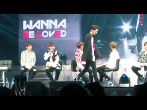 170922 Wanna One Singapore fanmeet Talent Time (Part 1)