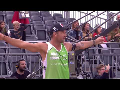 Amazing bicycle kick by Alex Horst