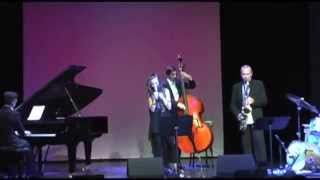 Floralili : : : sings jazz : Round Midnight