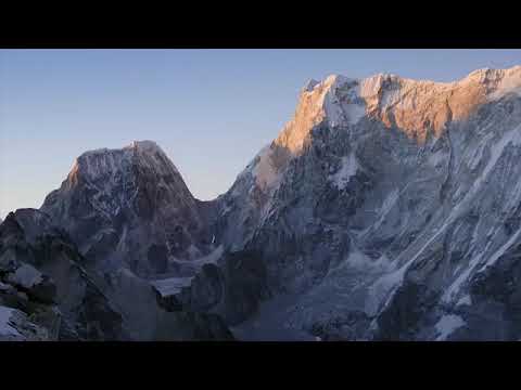 Lunag Ri  David Lama  Conrad Anker walk the line