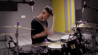 Javier Moreno. Nikone - Blanco y Negro - [Drum Cover]