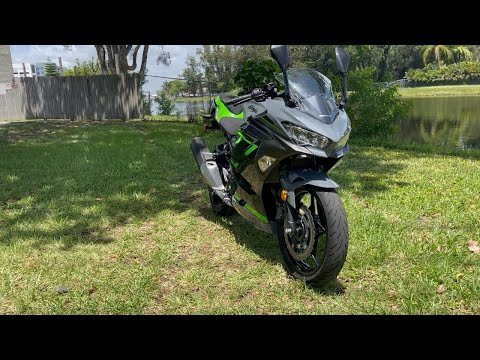 2019 Kawasaki Ninja 400 ABS in North Miami Beach, Florida - Video 1