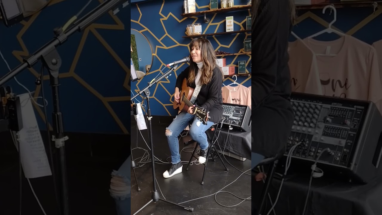 Promotional video thumbnail 1 for Chris Stone Acoustic