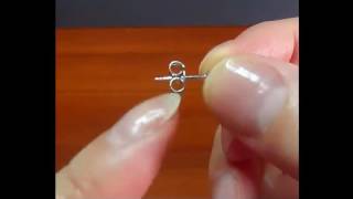 Chic Code 'STUNNING FLAME' Simulated Diamond in 18K White Gold Plated Silver CZ Round Stud Earrings